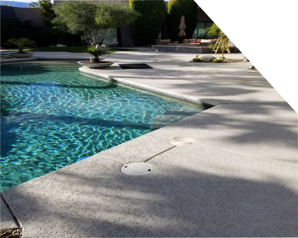 pool deck cleaning in Rancho Mirage, California