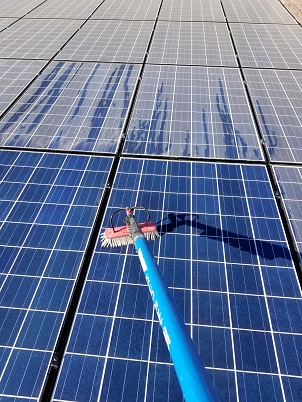 solar panel cleaning in Rancho Mirage, California